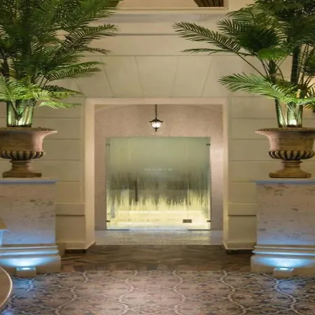 Star Hotel
